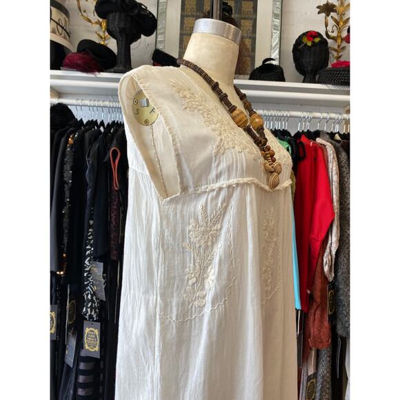 vintage 1970s embroidered ivory cotton Mexican dress puebla oaxacan tunic boho - Picture 7 of 13
